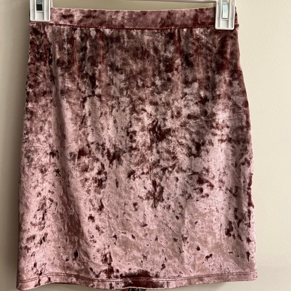 Pink Crushed Velvet Pencil Skirt
